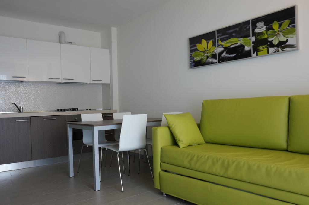 Residence Rivachiara Εξωτερικό φωτογραφία