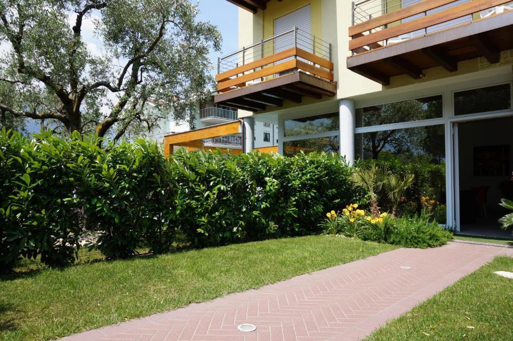 Residence Rivachiara Εξωτερικό φωτογραφία